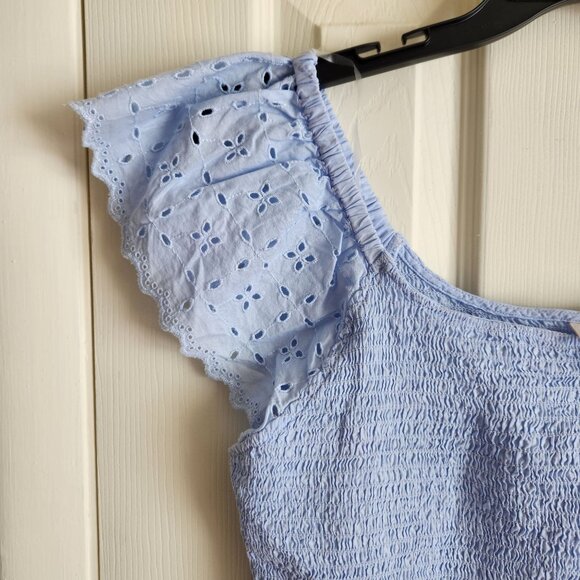 Womens Light Blue Smocked Crop Top Eyelet Flutter Sleeves Universal Thread XL - Picture 4 of 9